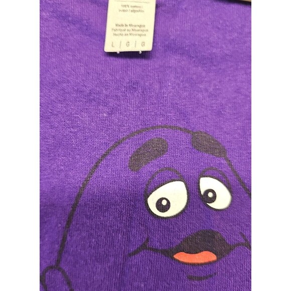 McDonald’s Vintage  “HBD Grimace” Purple T-Shirt Size Large Pre-Owned - Picture 3 of 6